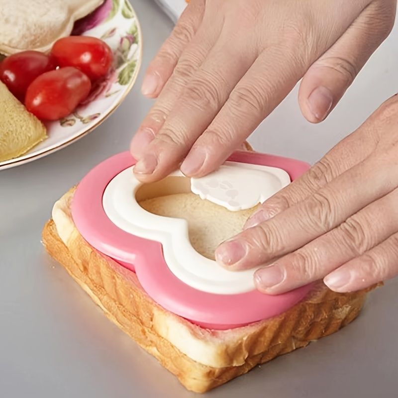 1pc Heart Sandwich Cutter And Sealer, Decruster Bread Sandwich Maker Cutters Make, DIY Pocket Sandwiches Mold Square Shape, Decruster Sandwich Maker For Kids, Family Kitchen Tools - Gee-Commerce, LLC