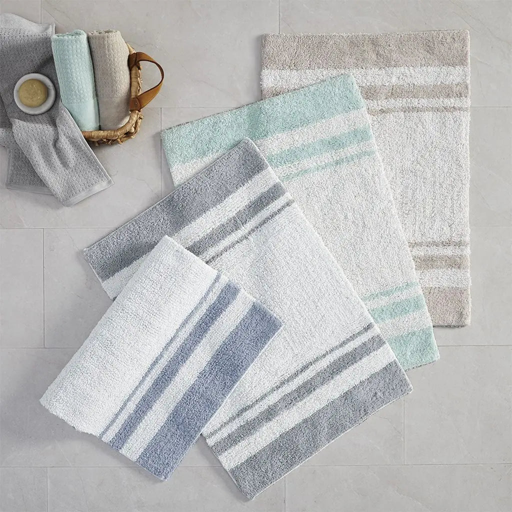 Reversible Bath Rug - Gee-Commerce, LLC