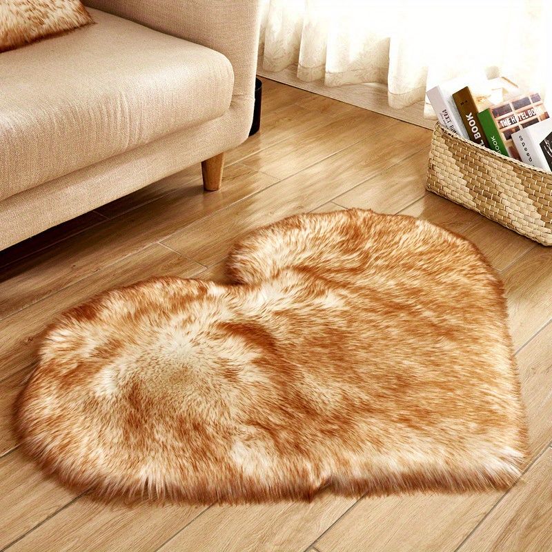 1pc Heart Shaped Area Rug, Plush Faux-Fur Carpet For Living Room & Bedroom, Home Decor Valentine's Day Decor 19.6in*23.6in/50cm*60cm - Gee-Commerce, LLC