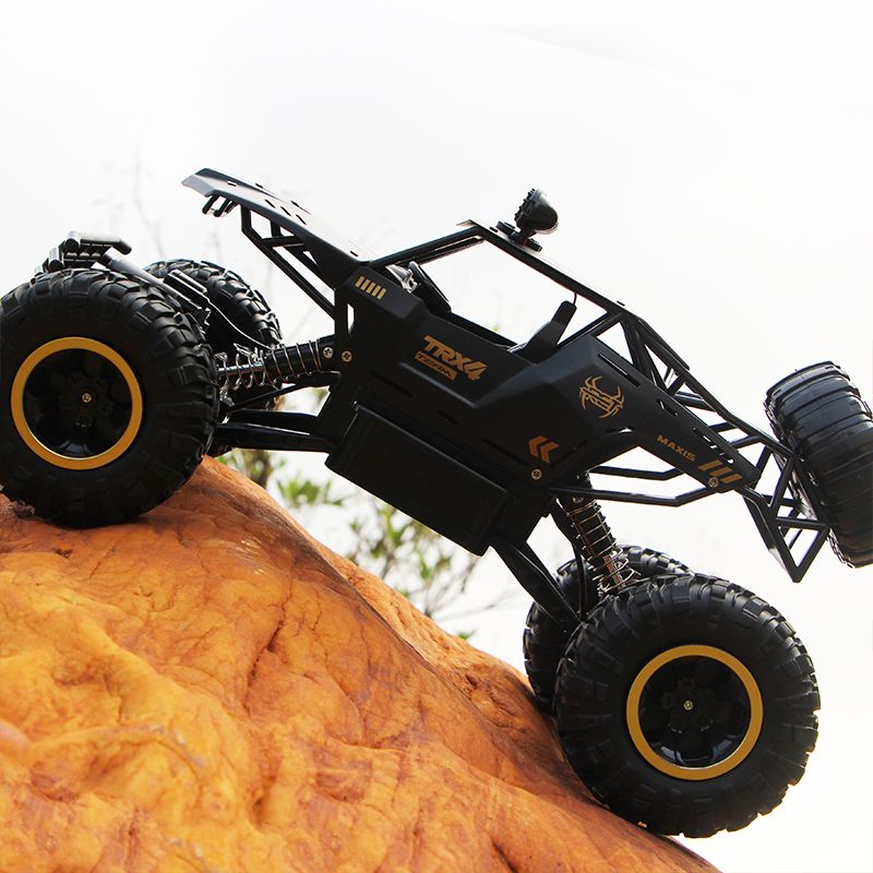 Large Remote-Control Cars - Rock Crawler Monster Truck Doba