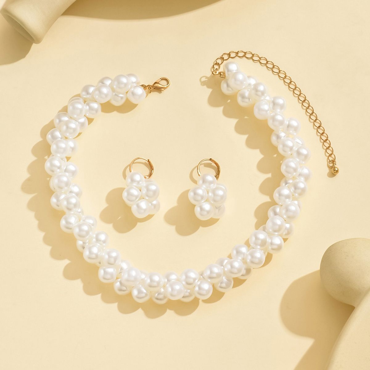 Elegant 14K Gold Pearl Jewelry Set -  Timeless Elegance for Any Occasion Doba