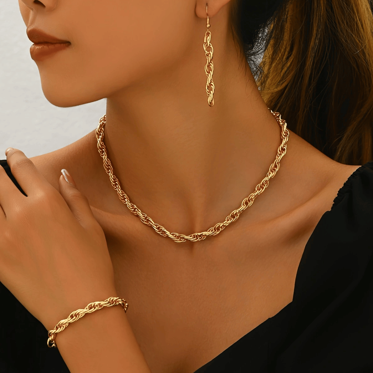 14K gold plated Stylish Gold Chain Link  Necklace, Bracelet, and Earring Set Doba