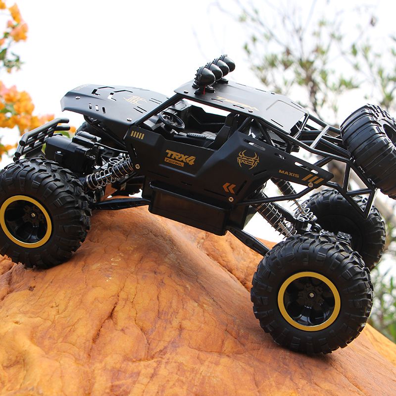 Large Remote-Control Cars - Rock Crawler Monster Truck Doba