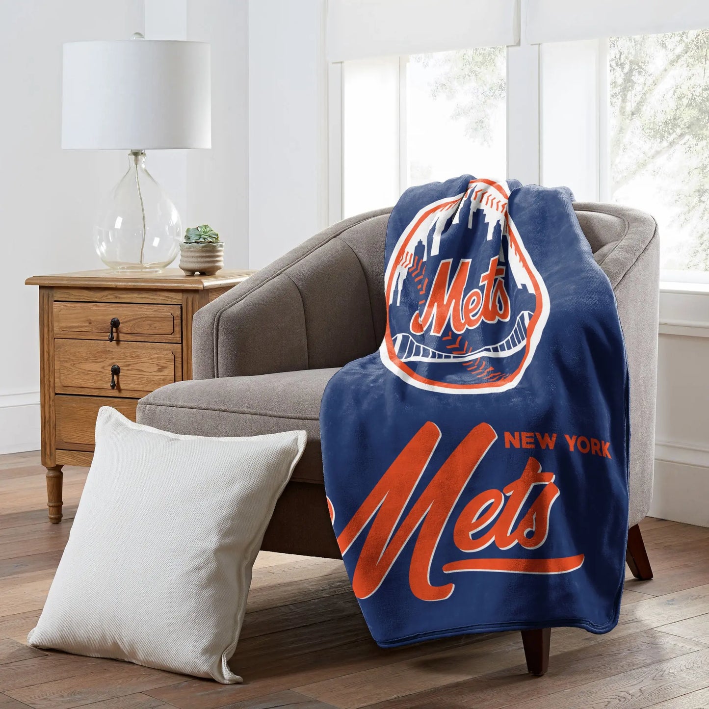 Mets OFFICIAL MLB "Signature" Raschel Throw Blanket; 50" x 60" The Northwest Company