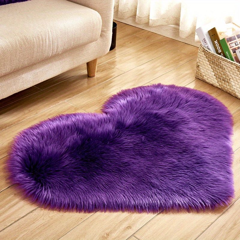 1pc Heart Shaped Area Rug, Plush Faux-Fur Carpet For Living Room & Bedroom, Home Decor Valentine's Day Decor 19.6in*23.6in/50cm*60cm - Gee-Commerce, LLC