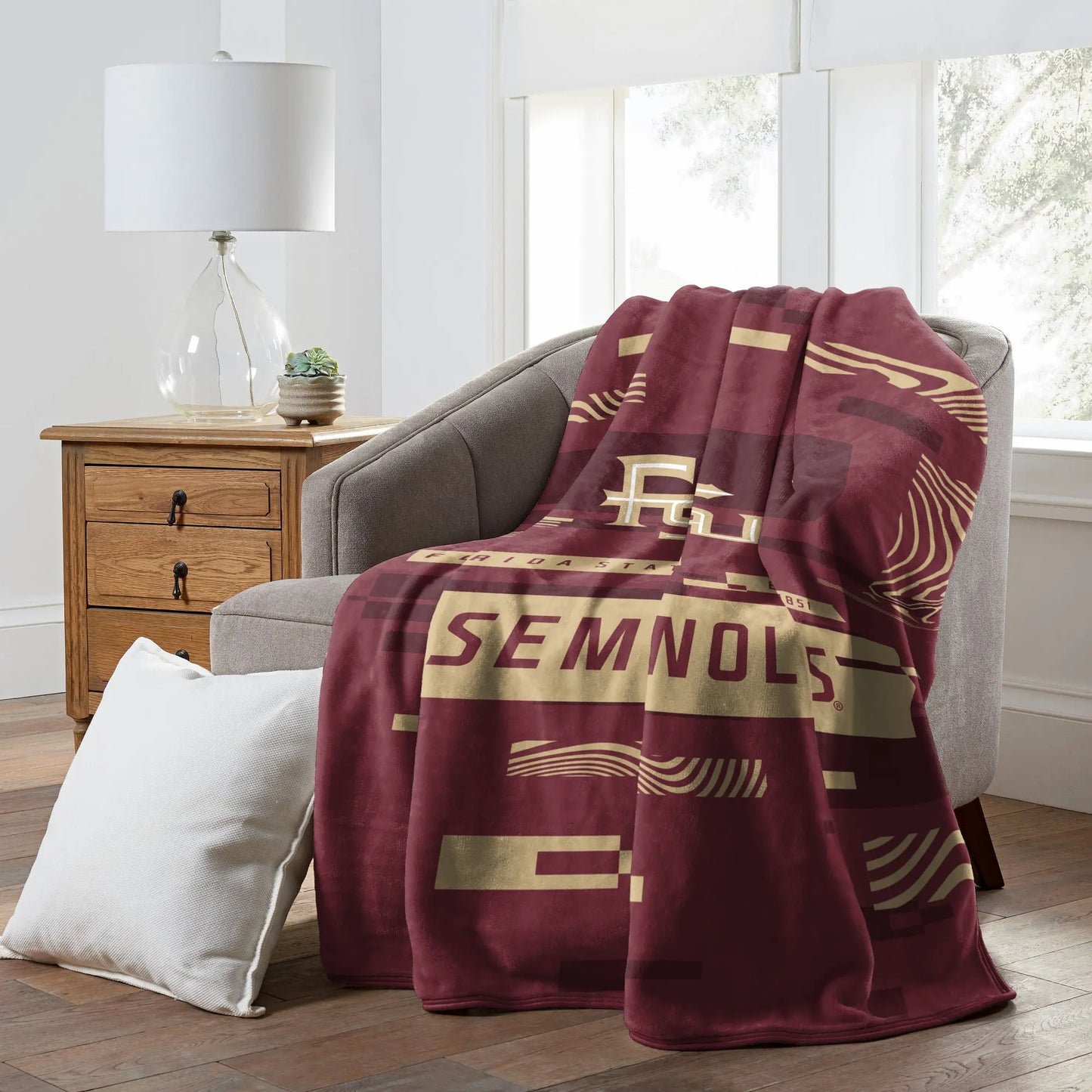 FLORIDA STATE OFFICIAL NCAA "Digitize" Raschel Throw Blanket; 60" x 80" The Northwest Company