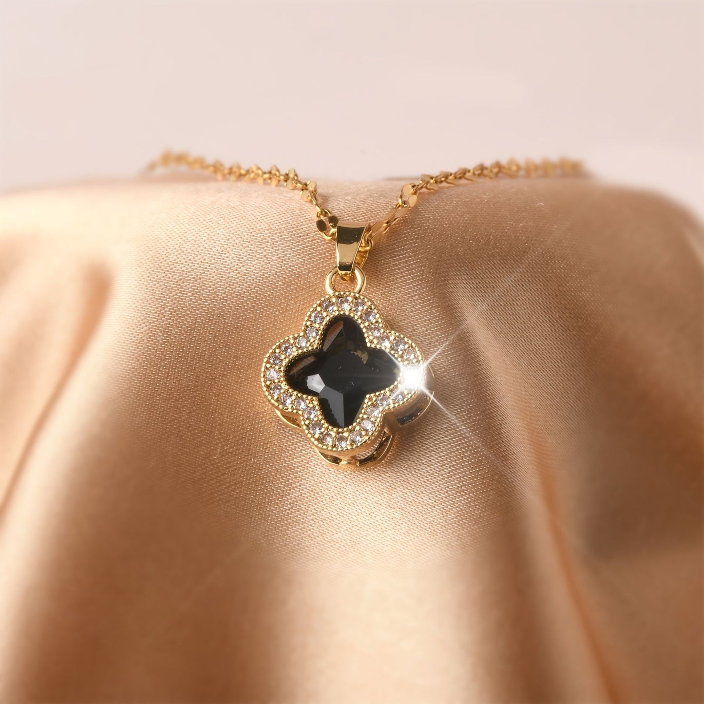 Simple Flower Shape Pendant Necklace Inlaid Shiny Zircon 18K Gold Plated Cute Trendy Simple Titanium Steel Mother's Day / Valentine's Day Gift - Gee-Commerce, LLC