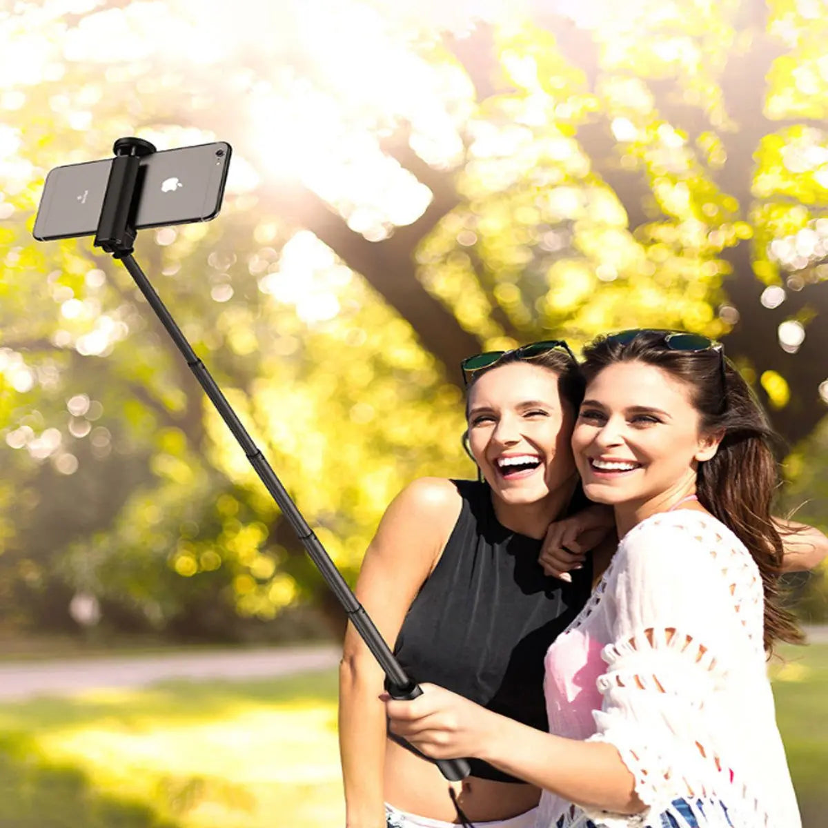 Invisi Mini Selfie Stick Extendable And Foldable - Gee-Commerce, LLC