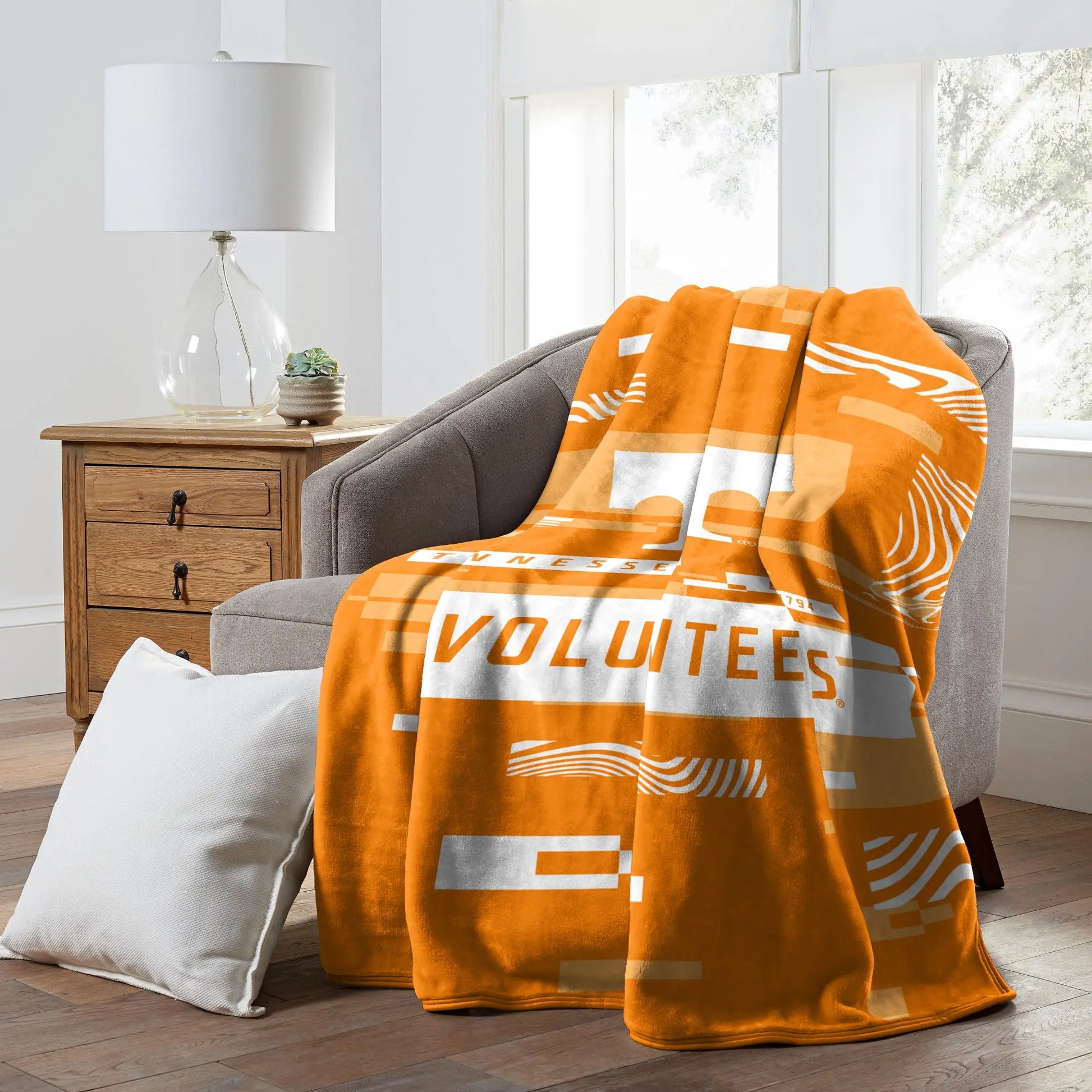 TENNESSEE OFFICIAL NCAA "Digitize" Raschel Throw Blanket; 60" x 80" Doba